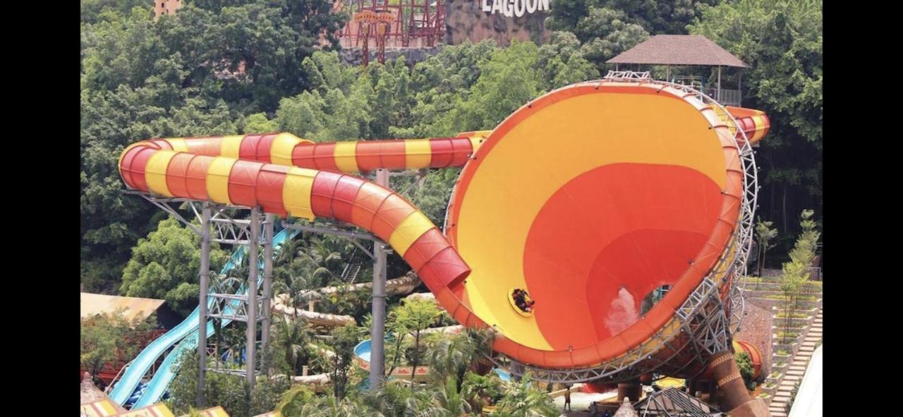Resort Suites By Landmark At Bandar Sunway Sunway Lagoon Kampong Penaga  Exterior foto